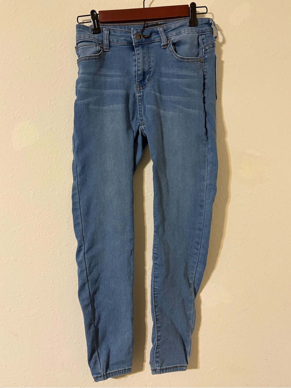 Women’s Light Blue Skinny Jeans - Comfortable Stretch Fit